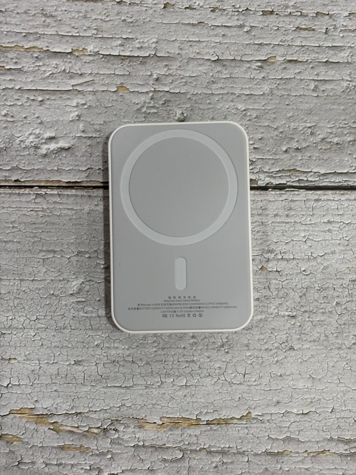 Powerbank Portátil com MagSafe 5000 maH