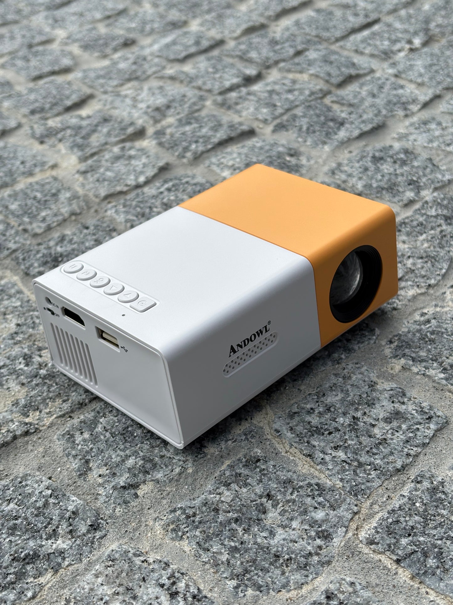 Mini Projetor Portátil Multimédia