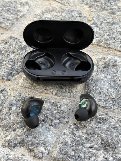 Auriculares Buds+